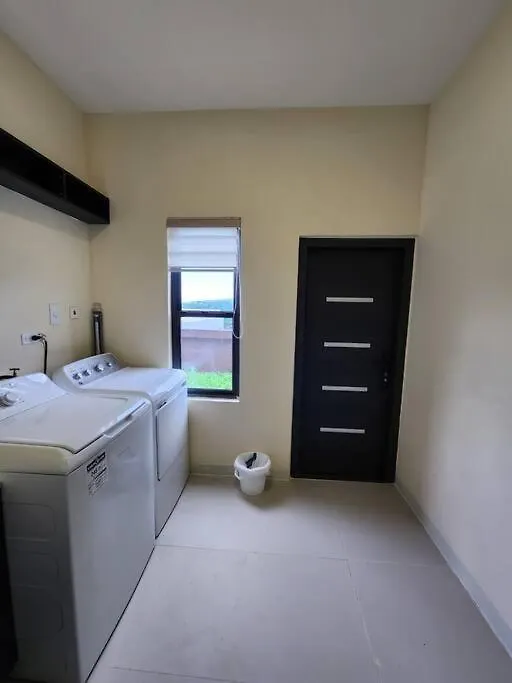 בית נופש אוצ'ו ריוס Grand Palladium Island Vacation Stay ג'מייקה